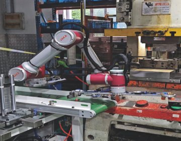 kawasaki robot,staubli robot,otc welding robot,abb robot,fanuc robot